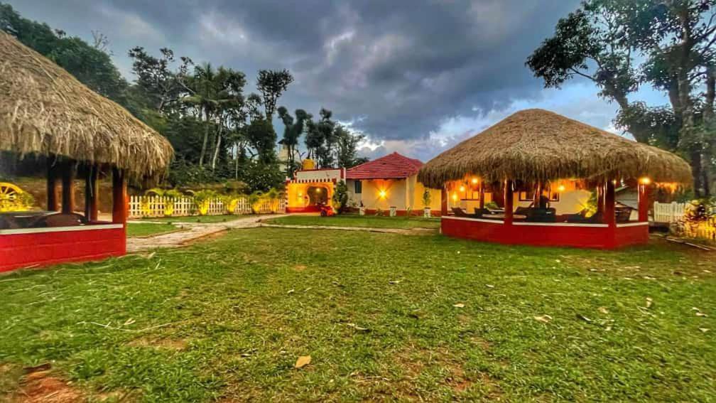 Homestay Hombaale *